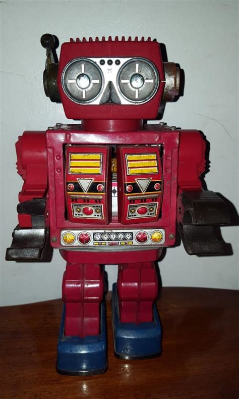 Vintage Japan Battery Operated Robot Tin Toy Hobbies And Toys Toys