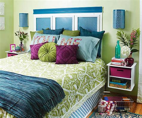 Transform a guest bedroom with these modern decorating ideas. Decorating the Bedroom with Green, Blue and Purple