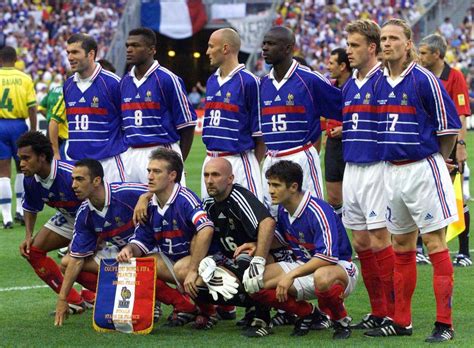 منتخب فرنسا يتأهل لنهائي دوري الأمم الأوروبية. منتخب فرنسا 1998 - ذكريات المونديال(1): بصير أيقونة فرنسا ...