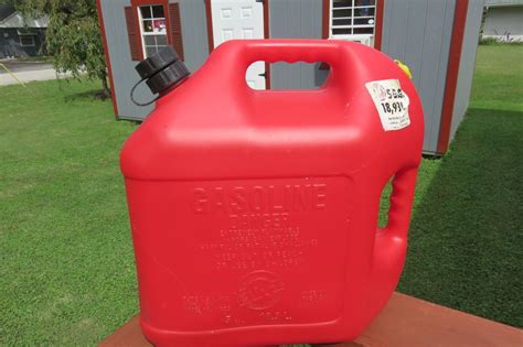 Vintage Blitz 5 Gallon Gas Can Jug Spout Plastic Red Vented Fuel