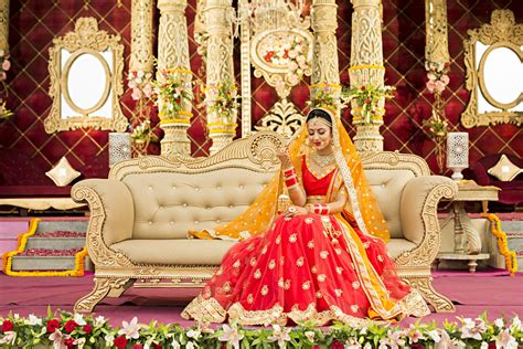 Vi erbjuder proffesionell service och ett brett sortiment i alla prisklasser från enkla till sagolika. 5 Regal Udaipur Palace Wedding Venues