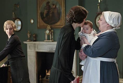 Downton Abbey Season 4 Things Heat Up For Lady Edith While Lady Mary