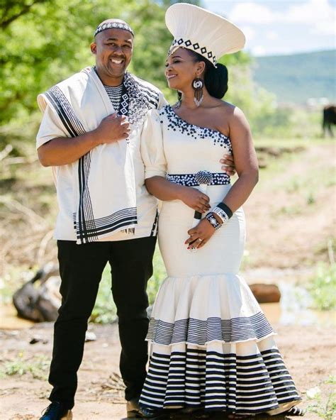 Stylish Xhosa Makoti Outfits In 2023 Beautiful Traditional Outfits