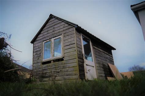 The Bungalow, Hampshire - UrbanXplor