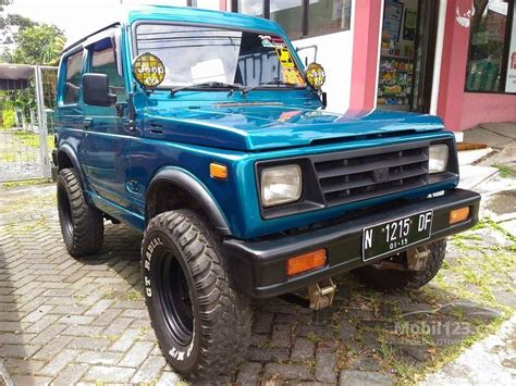 Contoh desain stiker mobil blok 20% tanpa strip. Download Gambar Mobil Jeep Katana - RIchi Mobil