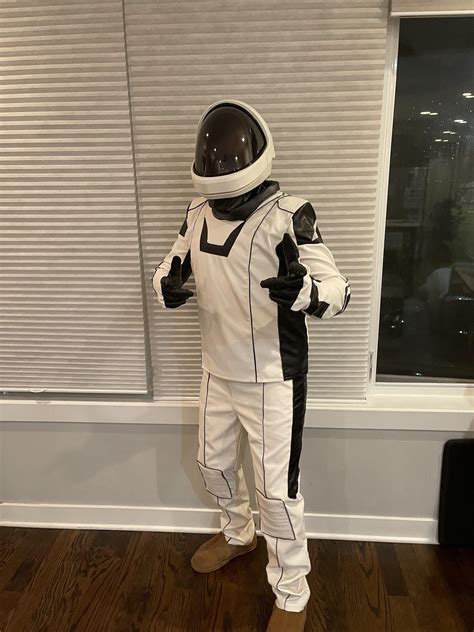 Pretty Damn Pleased With The Way My Spacex Spacesuit Halloween Costume Turned Out R Spacexlounge