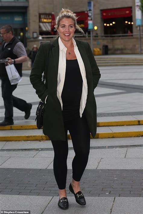 Baby mia was 4lbs 10oz when she was born and has been putting on more weight since then. Gemma Atkinson conceals her baby bump in a casual ...