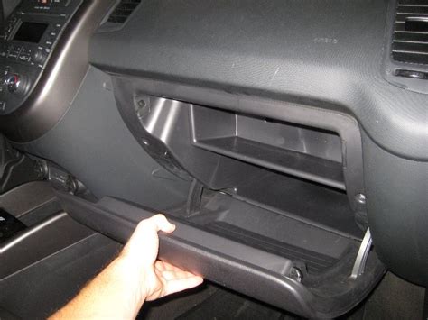 Kia soul 2019, cabin air filter by baldwin filters®. Kia-Soul-HVAC-Cabin-Air-Filter-Replacement-Guide-012