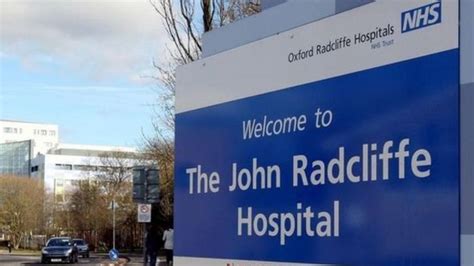 Struggling John Radcliffe Hospital Offers Neonatal Nurses Cash Bbc News