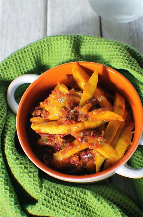 Nah, bagi anda yang ingin memasang atap spandek di halaman rumah. Mori's Kitchen: Sambal Kuinin