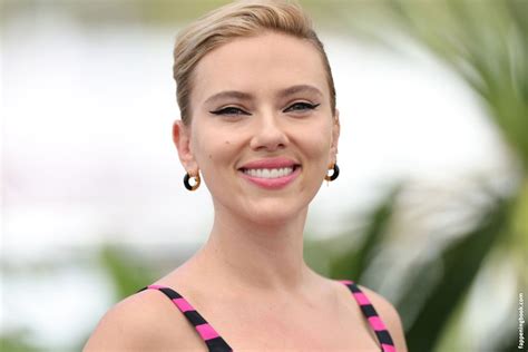 Scarlett Johansson Nude X Photos