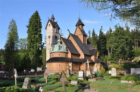 Điệp khúc thanh bình sáng tác: Vang Stave Church - Wikipedia