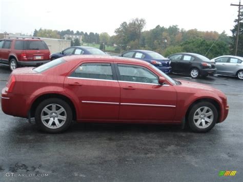 Inferno Red Crystal Pearlcoat 2007 Chrysler 300 Touring Exterior Photo