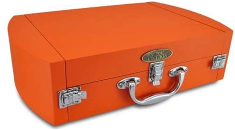 Pyle Audios Suitcase Style Turntable Plays Vinyl And Mp3s