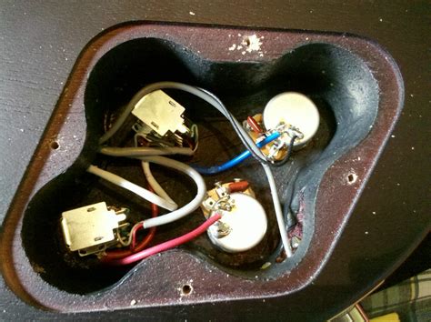 Many thanks to breja toneworks for info on the 50's les paul circuit, click this link for. Epiphone Les Paul Traditional 2 Wiring Diagram