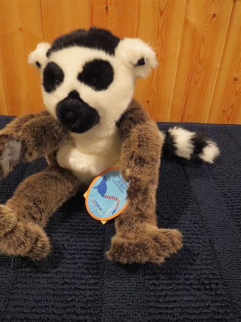 New Manhattan Wild Life Collection Plush Lemur Puppet Named Leala