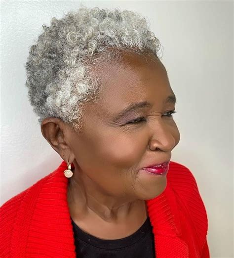 18 youthful short natural haircuts for black women over 50