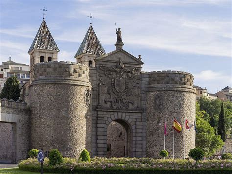 Puerta De Bisagra Nueva New Hinged Door Toledo