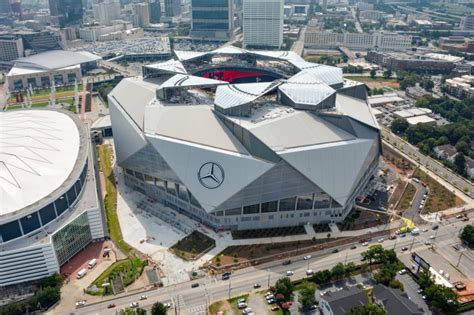 In 2017, atalanta bought stadio atleti azzurri d'italia from the city of bergamo and are now planning to extensively redevelop the stadium. Mercedes-Benz Stadium - Stadiony.net
