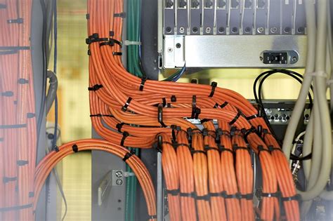 How Multimode Fiber Optic Cables Benefit Data Transmission Fiberplus Inc