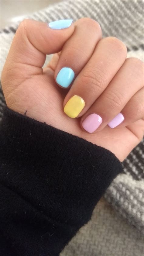 Uñas de gelish para niñas de unicornio. Uñas de gelish en colores pastel. en 2019 | Uñas, Uñas ...