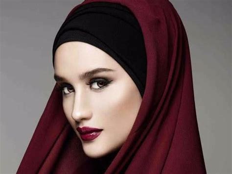Berita Dan Informasi Cinta Laura Kiehl Pakai Hijab Syari Terkini Dan