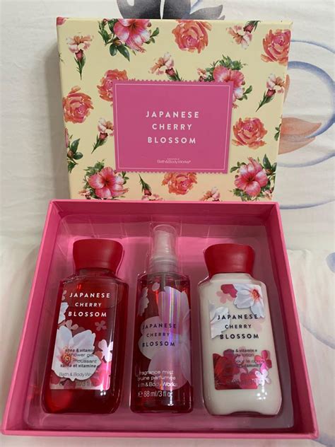 Bath And Body Works Japanese Cherry Blossom T Set Beauty And Personal