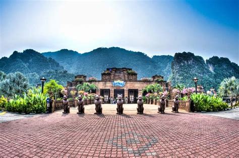 Han chin pet soo is malaysia's first hakka tin mining museum managed by ipoh world sdn. Lost World Of Tambun (Ipoh) - 2021 All You Need to Know ...