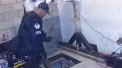 Authorities Raid Drug Tunnel Along Mexican Border Cnn