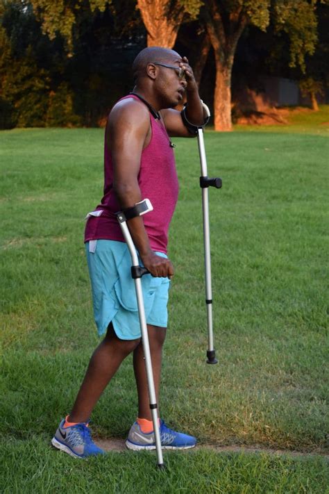 Running With Crutches Wont Hold Ipeleng Back Runners World
