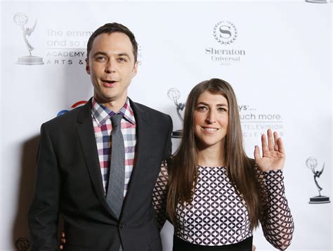 Mayim Bialik Defends Jim Parsons Says A Lot Of Factors Influenced
