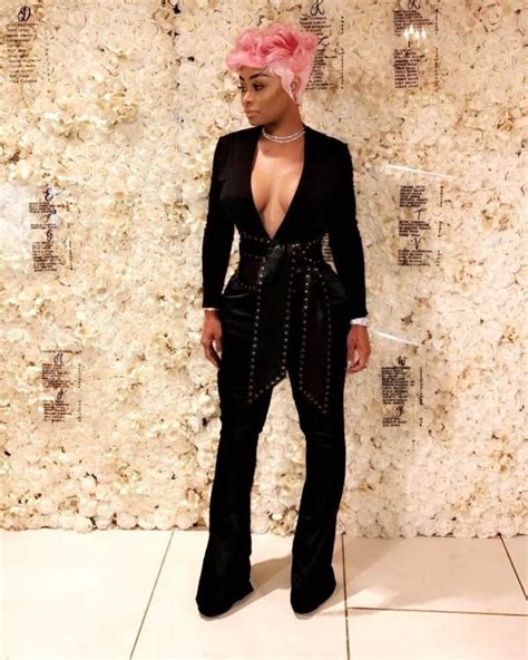 Blac Chyna Shares Selfie Pics On Instagram Photosimagesgallery 67018