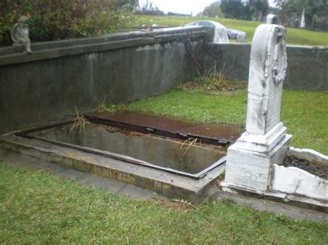 The Grave Of Florence Irene Ford