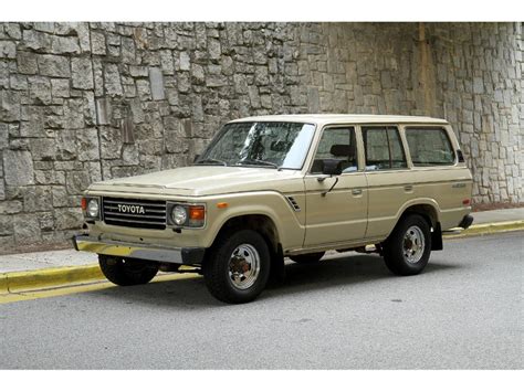 Four wheel drive 15 combined mpg (13 city/18 highway). 1985 Toyota Land Cruiser FJ for Sale | ClassicCars.com ...