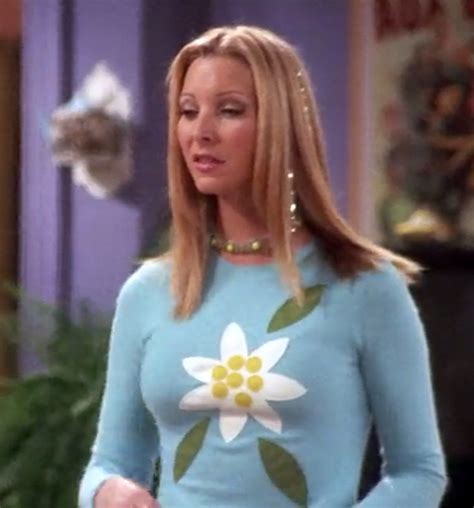 I love to sing and hang out in central perk. 656 Outfits Phoebe Buffay Wore On 'Friends' | Fashion ...