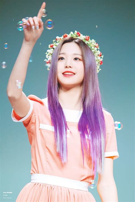 Sep 27, 2021 · continuing on, group iz*one's jang wonyoung, who will be receiving arin's baton, debuted in 2018 in the group iz*one as the group's centre, with lots of public attention. IZ*ONE's Jang WonYoung Looks Like A Forest Fairy | Kpopmap