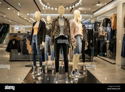 Mannequins Displayed At Clothing Retail Store Handm In Hong Kong Stock
