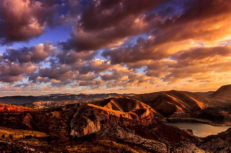 구름 산 호수 아침 캘리포니아 미국 시에라 네바다 Hd 배경 화면 Wallpaperbetter