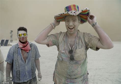 Burning Man Festival Goers Brave Dust Storm In Nevada Daily Mail Online