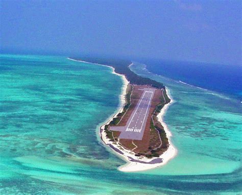 The lakshadweep islands form a union territory off india's west coast. LAKSHADWEEP GALLERY