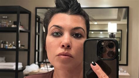 Kourtney Kardashian Shows Off Her Real Boobs And Stomach In Rare Unedited Photo With Son Reign