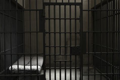 Inmate Files Lawsuit Against Cuyahoga County Jail Alleging Guards