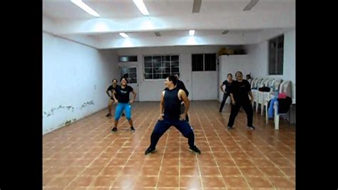 Wilo De New El Meneaito Con Hector Dance Youtube