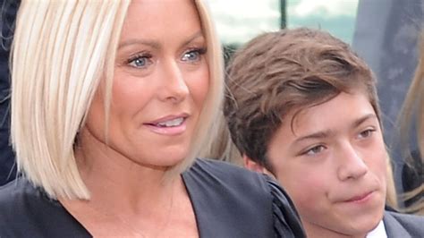 Kelly Ripa S Son Has Grown Up To Be Gorgeous 4576 Hot Sex Picture