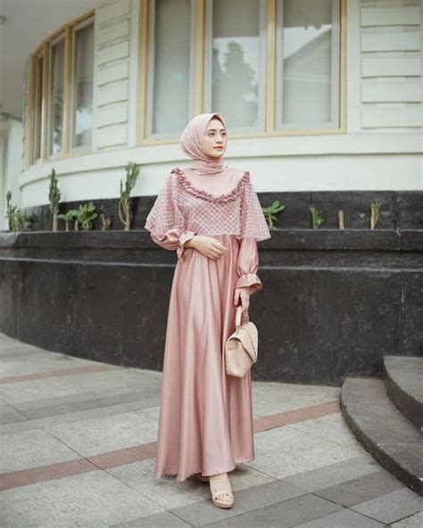 Gambar Dress Hijab Untuk Kondangan Hijab Style