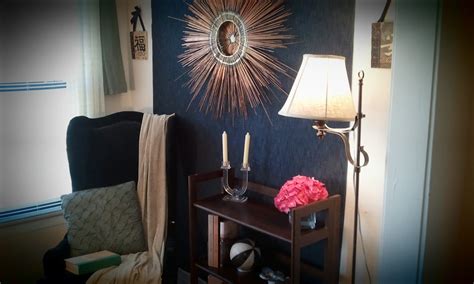 There is so much more to choose from these days than paint and wallpaper. Anothur Decor: DIY...Denim Fabric Wall Covering