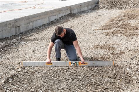 Selecting the Best Tool for Properly Screeding Concrete - Keson