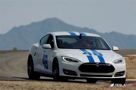 Top tips to tackling a track day successfully. Tesla Racing Tips: Your First Track Day
