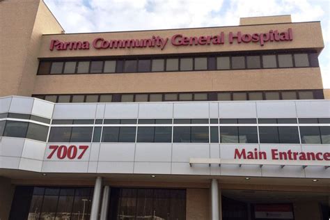 Parma Medical Centers Bariatric Program Earns Full Accreditation