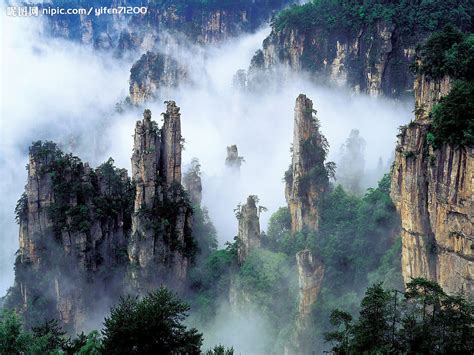 Zhangjiajie National Forest Park I Like To Waste My Time